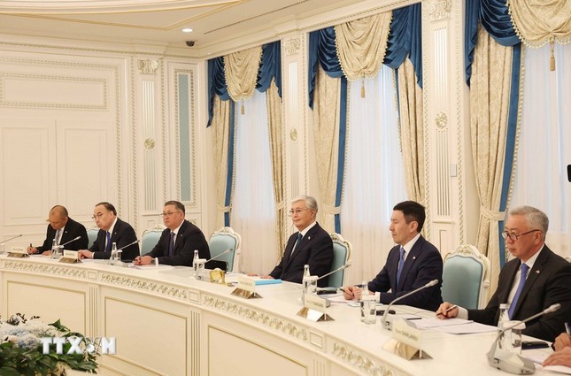 Tổng Bí thư Tô Lâm hội đàm với Tổng thống Kazakhstan ảnh 4