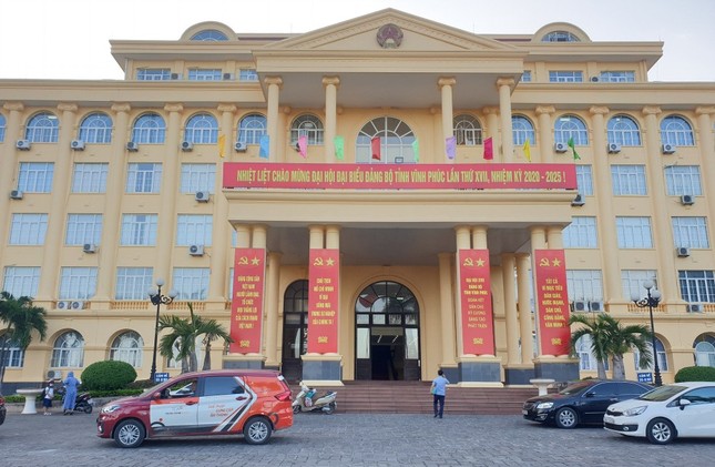 Vĩnh Phúc dôi dư 1.680 cán bộ và 29 trụ sở sau sắp xếp ảnh 1