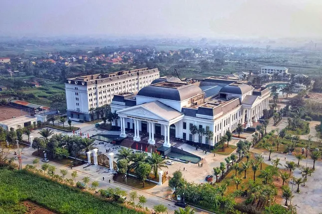 Vĩnh Phúc sẽ điều chỉnh, thu hồi giấy phép xây dựng 2 dự án vi phạm Luật Đê điều ảnh 1