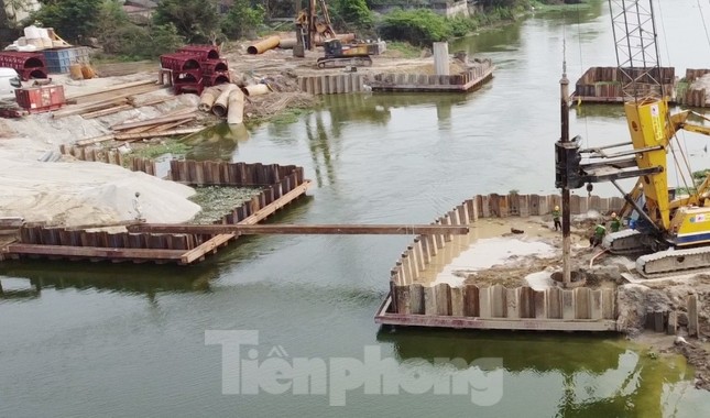 Cận cảnh cầu Vành đai 5 vùng Thủ đô vượt sông Nhuệ ảnh 4