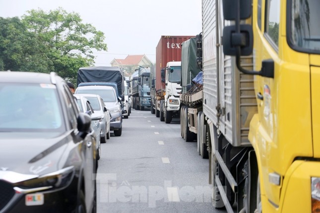 Cận cảnh QL18 Bắc Ninh - Nội Bài vừa được đề xuất thành cao tốc 6 làn xe ảnh 7