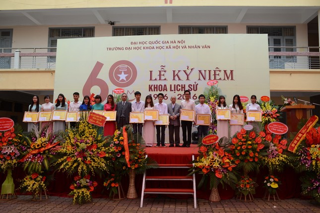 Trần Đức Anh - chàng đảng viên trẻ tài năng ảnh 2