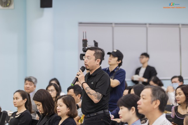 Tự lập để trở thành công dân toàn cầu từ tuổi 15 ảnh 1