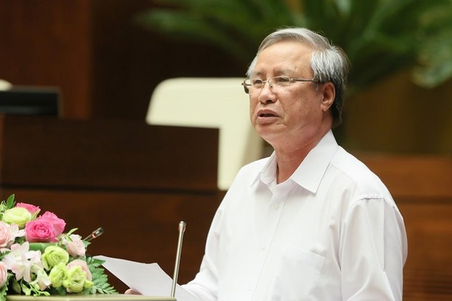Ông Trần Quốc Vượng: Đi cơ sở mà tổ chức đoàn xe dài dằng dặc 'rất phản cảm' ảnh 2