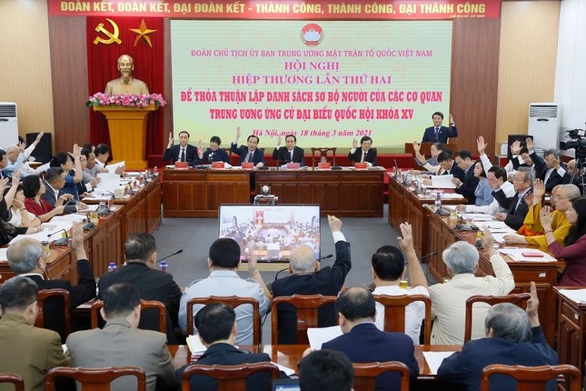 Ông Nguyễn Xuân Phúc ứng cử khối Chủ tịch nước, ông Phạm Minh Chính ứng cử khối Chính phủ ảnh 1