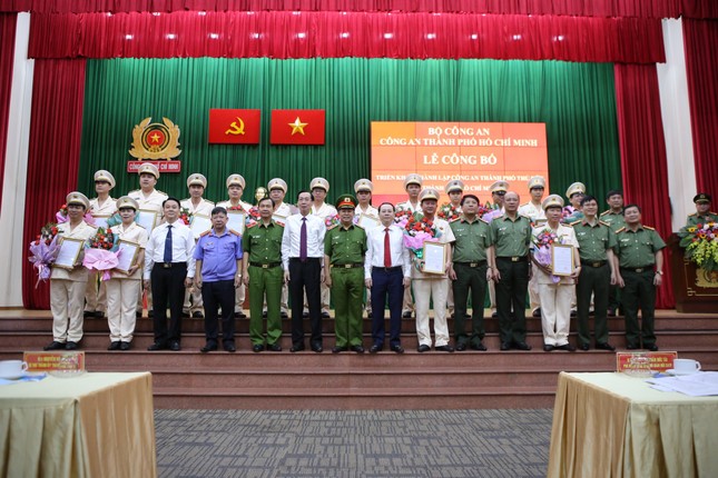 Công an thành phố Thủ Đức có 16 cấp phó gồm những ai? ảnh 3