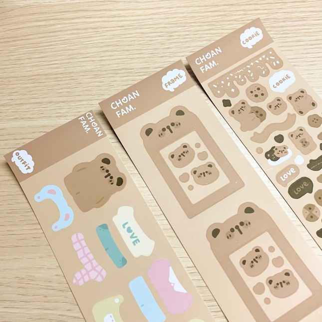 Khởi nghiệp từ những sticker: Những cô chủ nhỏ đa tài ảnh 2