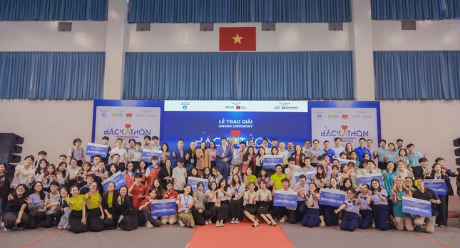 20 đội xuất sắc tranh tài tại Chung kết ‘Hackathon Logistics nhân đạo 2025’ ảnh 2