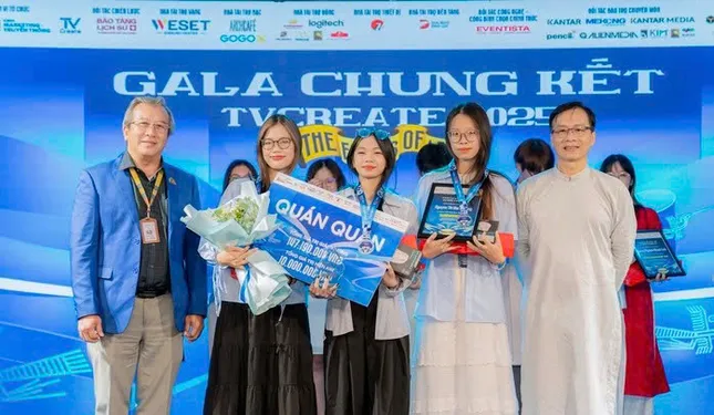 Gặp nhóm bạn GenZ đưa lịch sử đến gần hơn với giới trẻ chỉ qua 41 giây ảnh 1