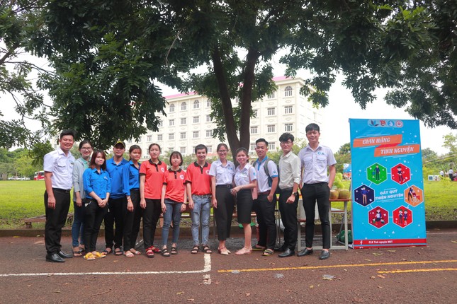 Ngày hội văn hóa “Sắc màu ASEAN 2020” tại trường ĐH Công nghệ Miền Đông ảnh 5
