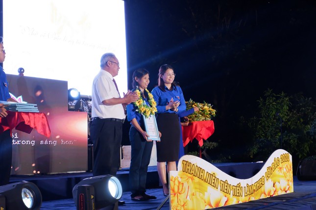 Ngày hội văn hóa “Sắc màu ASEAN 2020” tại trường ĐH Công nghệ Miền Đông ảnh 15