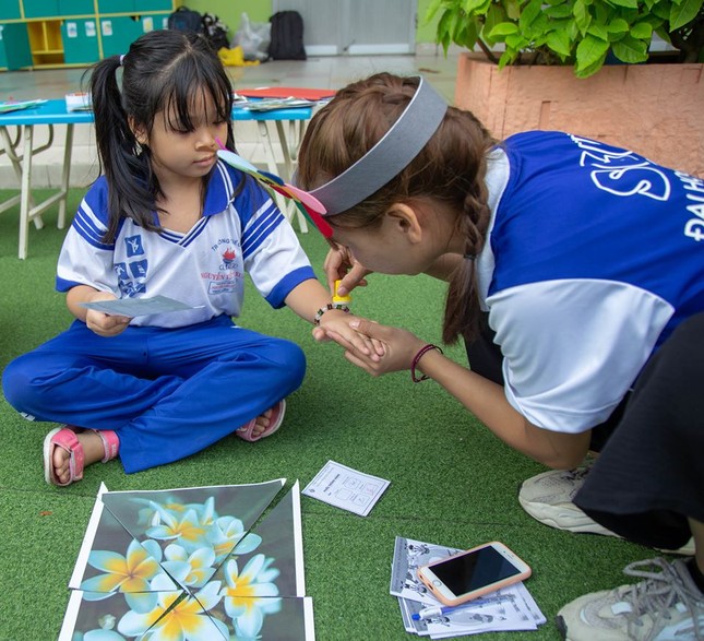 Chiến sĩ “Mùa Hè Xanh” trường ĐH Sài Gòn hưởng ứng Ngày hoạt động cao điểm ảnh 5