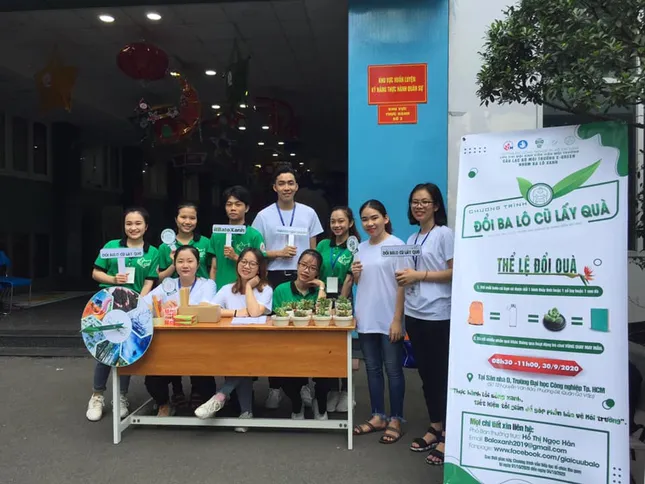 Hành trình "giải cứu" balô cũ ảnh 1