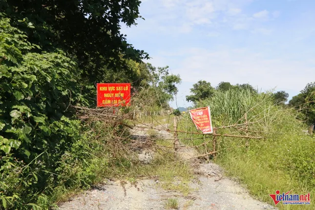 Cảnh tượng kinh hoàng ở Ninh Bình, nghìn khối đá ụp xuống sau tiếng nổ như bom ảnh 4