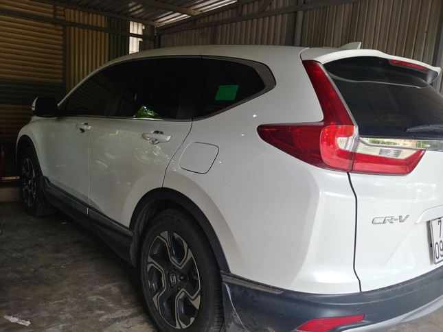Khách Việt tố xe tiền tỷ Honda CR-V bị cứng phanh khi dùng ga tự động ảnh 1