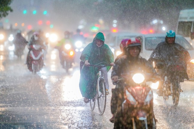 Tây Nguyên, Nam Bộ đón mưa lớn ảnh 1
