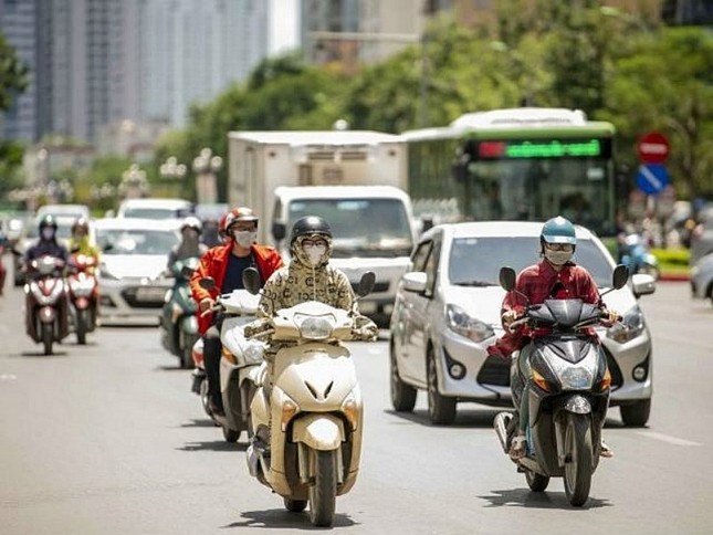 Miền Bắc nắng nóng kéo dài ảnh 1