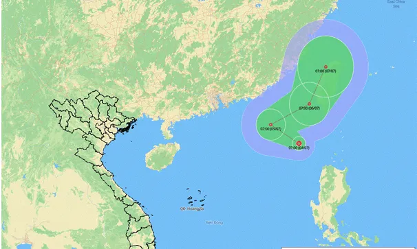 Biển Đông đón áp thấp nhiệt đới thứ hai ảnh 1