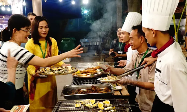 50 đầu bếp Việt tới Nhật Bản biểu diễn bếp núc ảnh 1