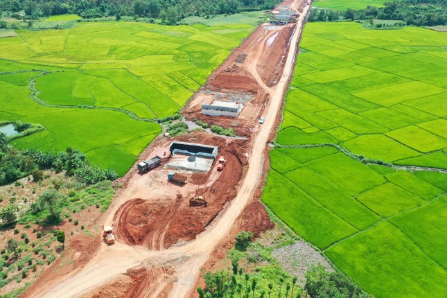 Doanh nghiệp nội địa phát huy vị thế, đảm nhiệm các công trình tầm vóc quốc gia ảnh 1