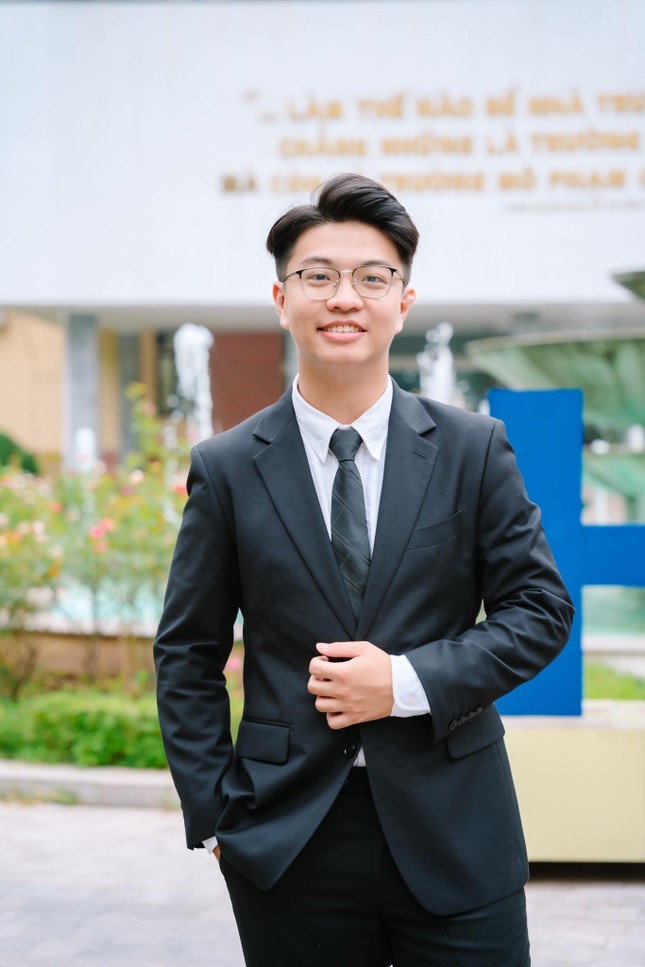 Bí kíp 'vàng' từ một Thủ khoa để chinh phục điểm cao môn Lịch sử tại kỳ thi tốt nghiệp THPT 2024 ảnh 1