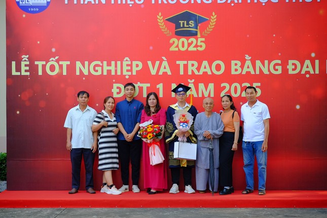 Nam thủ khoa kép ngành Công nghệ kỹ thuật xây dựng và hành trình chinh phục chuỗi giải thưởng học thuật ảnh 6