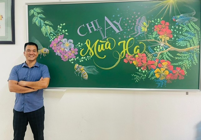 Ngắm loạt tranh vẽ trang trí bảng đẹp ngỡ ngàng, gây ‘bão mạng’ của thầy giáo Nghệ An ảnh 6