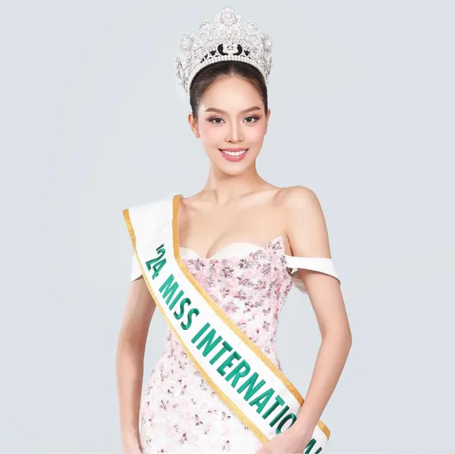 Gần kết thúc nhiệm kỳ ‘Hoa hậu Việt Nam’, Huỳnh Thị Thanh Thủy chia sẻ: ‘Đã chứng minh được khả năng của mình’ ảnh 2