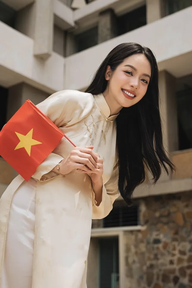 Gần kết thúc nhiệm kỳ ‘Hoa hậu Việt Nam’, Huỳnh Thị Thanh Thủy chia sẻ: ‘Đã chứng minh được khả năng của mình’ ảnh 6