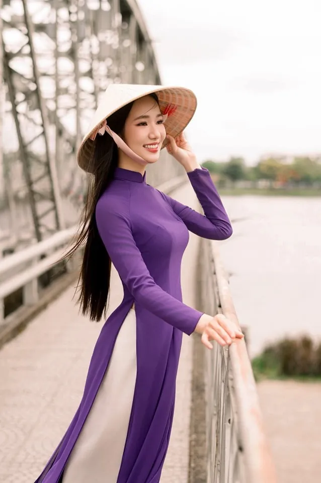 Top 25 thí sinh 'Hoa hậu Việt Nam' 2024 và những màn thăng hạng nhan sắc ấn tượng (Phần 2) ảnh 8