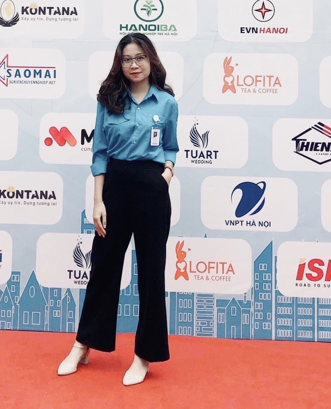 Nữ đảng viên sinh viên yêu mãnh liệt các hoạt động đoàn thể và múa ảnh 7