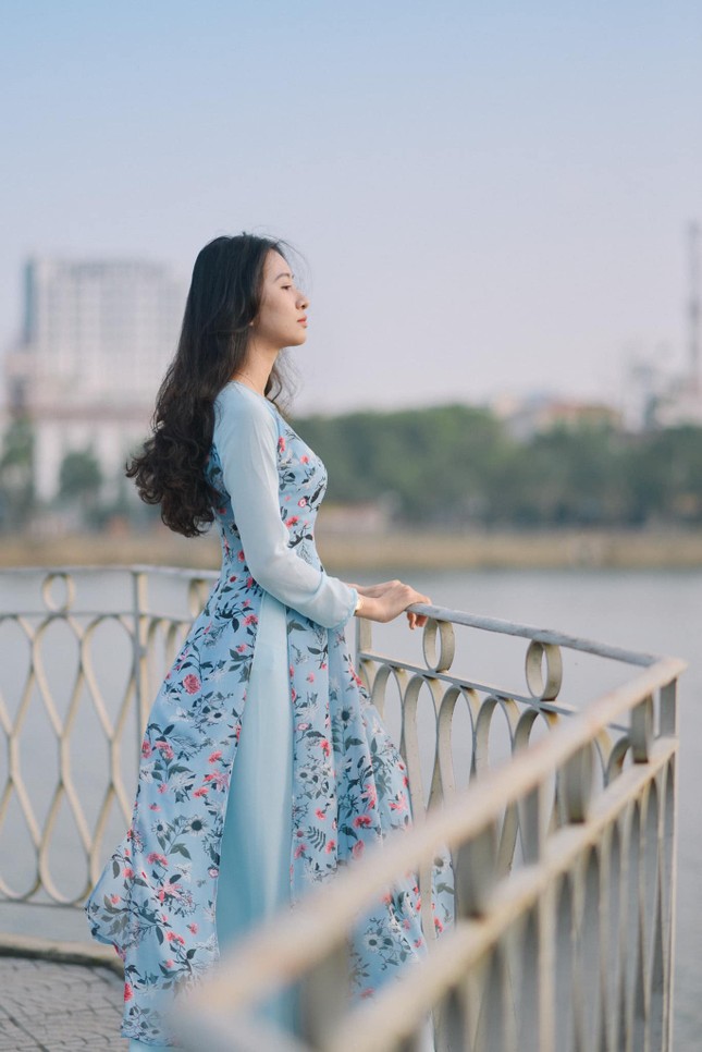Hoa khôi ĐH Huế cực giỏi tiếng Anh, đạt 2 huy chương vàng bơi lội, mơ ước làm giáo viên ảnh 8
