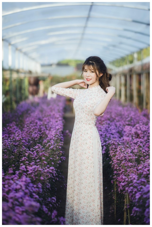 “Hot girl Phương Oanh 10X" ảnh 3