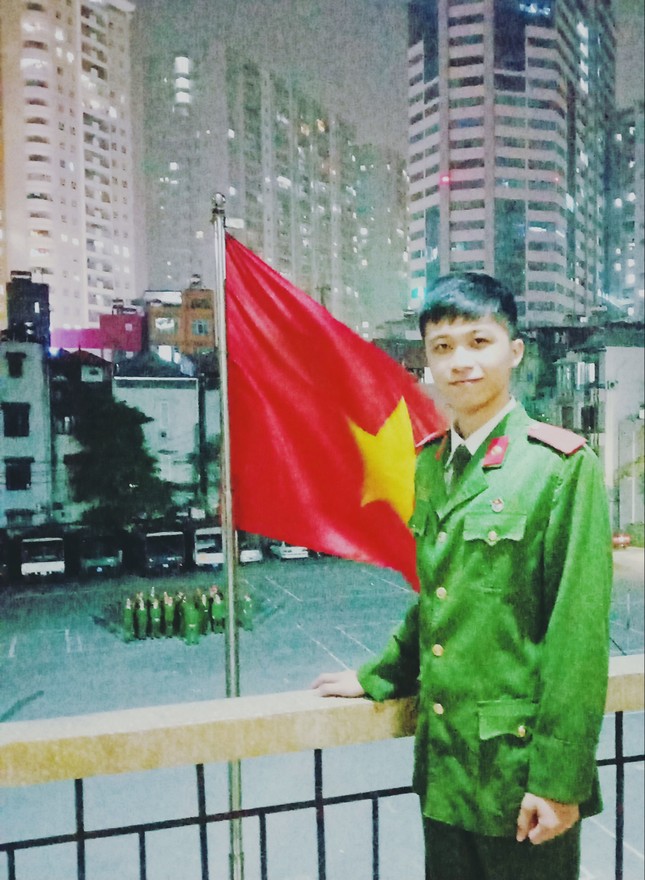 Nam sinh trường Công an đạt giải Nhất cuộc thi Lập trình sinh viên quốc tế ảnh 2
