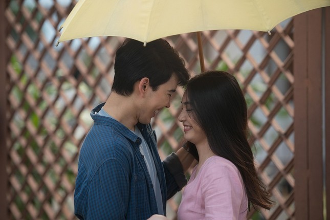 “Cơn mưa tình đầu”: Tình đầu bao giờ cũng để lại những hoài niệm đẹp đẽ nhất ảnh 3
