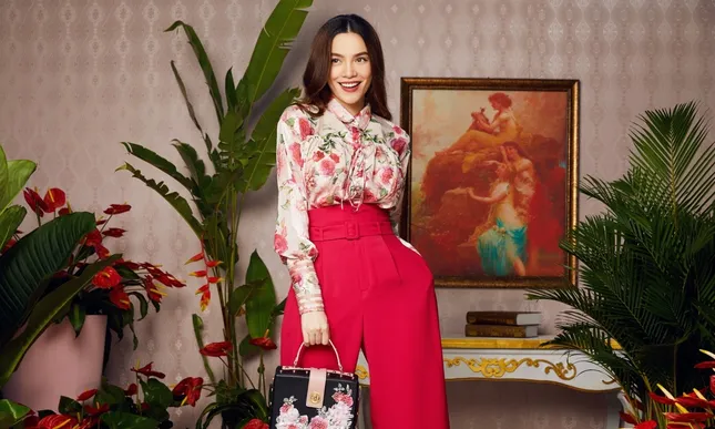 Hồ Ngọc Hà khoe vóc dáng thon gọn khó tin khi đang mang thai đôi được ba tháng ảnh 6