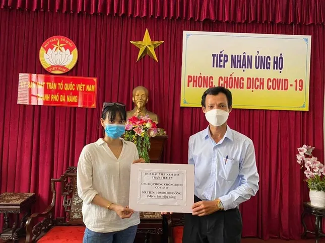 Hoa hậu Tiểu Vy ghi điểm bằng hành động ý nghĩa với quê hương giữa mùa dịch COVID-19 ảnh 8