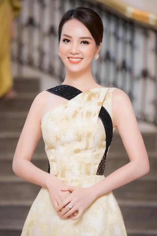Vì sao kết hôn đã lâu mà Á hậu Thụy Vân vẫn giữ kín mọi thông tin về chồng con? ảnh 9