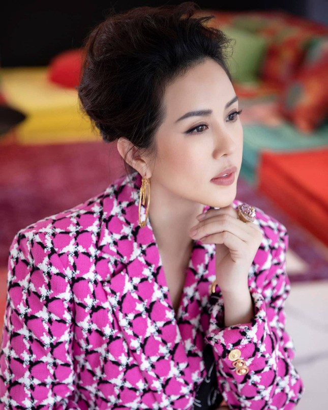 Chồng ca sĩ Thu Phương và Hoa hậu Thu Hoài tranh cãi quanh bức ảnh Vân Quang Long ảnh 8