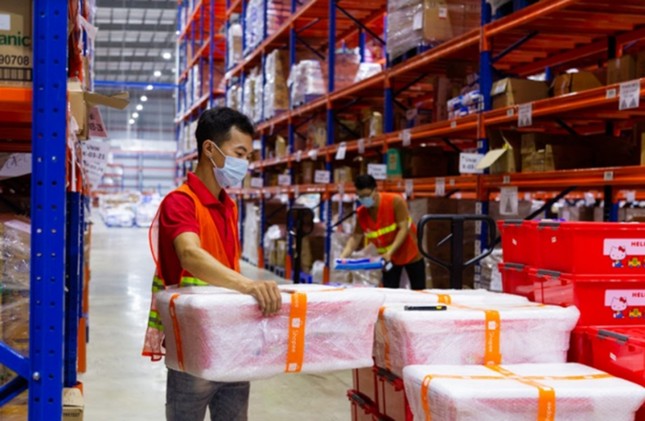 Đề xuất miễn thuế hàng ngoại giá rẻ, lo hàng Việt thua trên 'sân nhà' ảnh 2