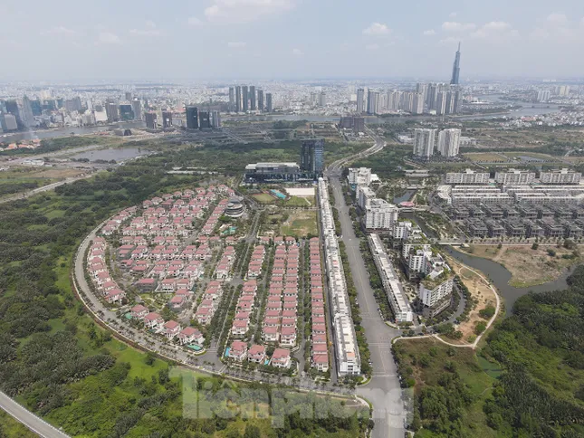 Kiến nghị tăng chiều cao và miễn giấy phép xây dựng đối với nhà ở riêng lẻ ảnh 1