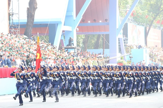 Ấn tượng màn diễu binh của Quân đội, Công an ảnh 11