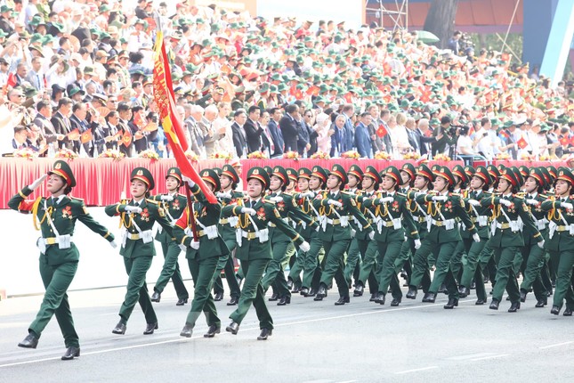 Ấn tượng màn diễu binh của Quân đội, Công an ảnh 13