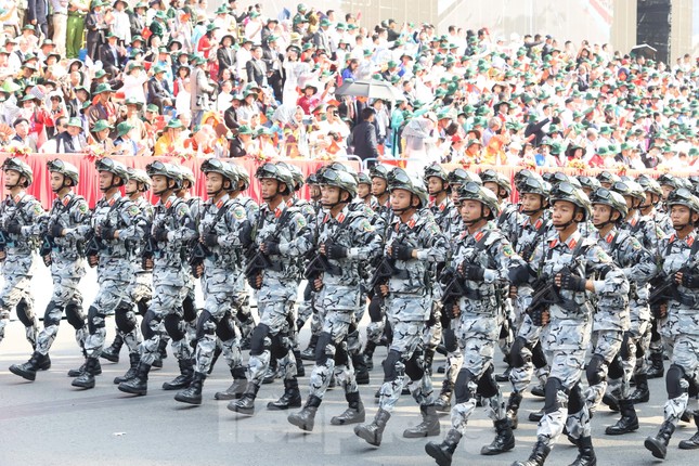 Ấn tượng màn diễu binh của Quân đội, Công an ảnh 20