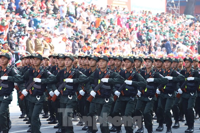 Ấn tượng màn diễu binh của Quân đội, Công an ảnh 27