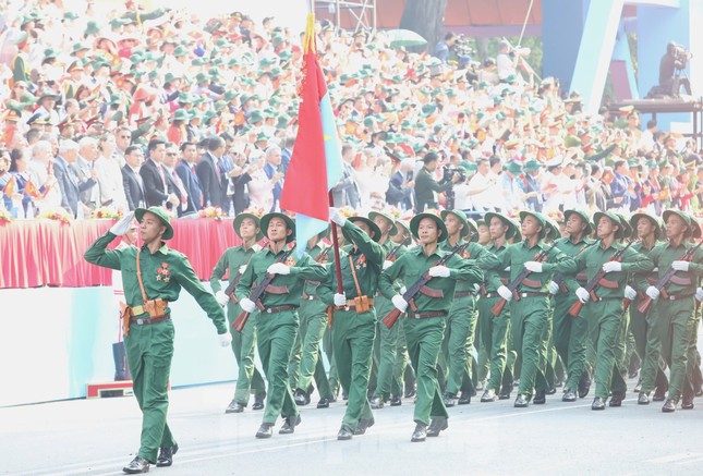 Ấn tượng màn diễu binh của Quân đội, Công an ảnh 9
