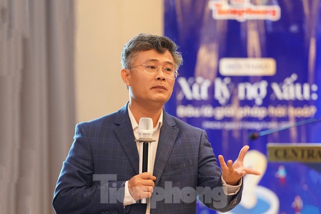 Thu giữ tài sản có giải quyết tận gốc nợ xấu? ảnh 4