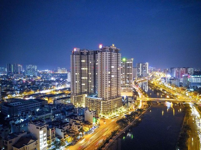 Kiến nghị hủy ngăn chặn giao dịch chuyển nhượng tại khu đất vàng 132 Bến Vân Đồn- Ảnh 1. Kiến nghị hủy ngăn chặn giao dịch chuyển nhượng tại khu đất vàng 132 Bến Vân Đồn- Ảnh 1.