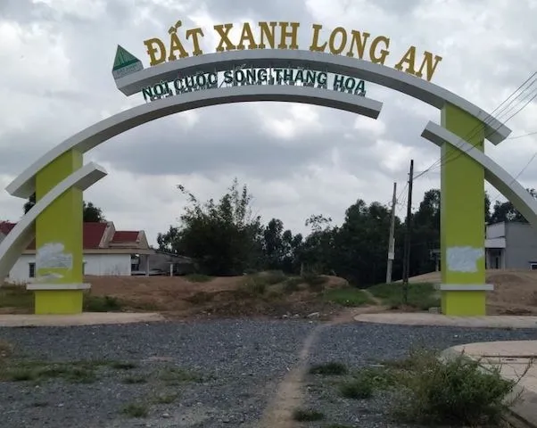 Công an đề nghị khách hàng phối hợp xử lý dự án 'ma' của Đất Xanh Long An ảnh 1