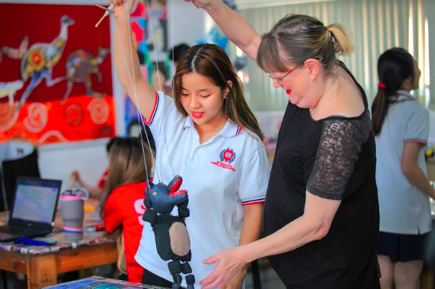Thí sinh học tại Việt Nam lấy bằng Tú tài Mỹ để mở rộng cánh cửa du học quốc tế ảnh 1
